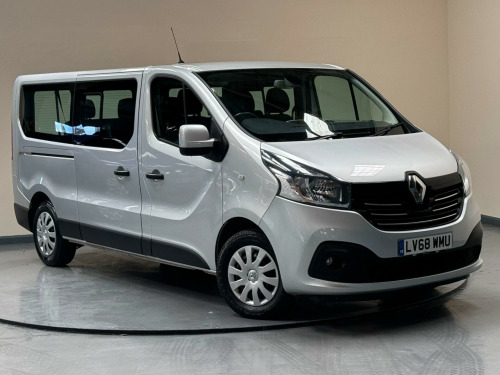 Renault Trafic  1.6 dCi 29 Sport Nav LWB Euro 6 5dr (9 Seat)