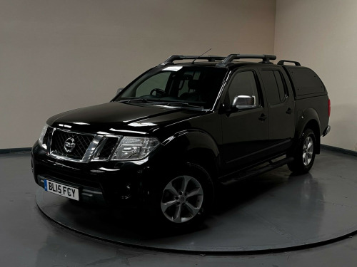 Nissan Navara  2.5 dCi Tekna 4WD Euro 5 4dr