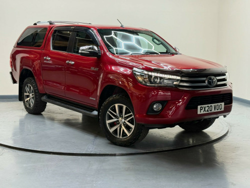 Toyota Hi-Lux  2.4 D-4D Invincible 4WD Euro 6 (s/s) 4dr (TSS)
