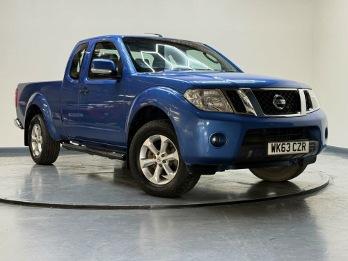Nissan Navara  2.5 dCi Acenta King Cab Pickup 4WD Euro 5 4dr