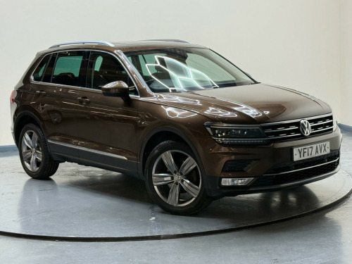 Volkswagen Tiguan  2.0 TDI BlueMotion Tech SEL DSG 4Motion Euro 6 (s/s) 5dr