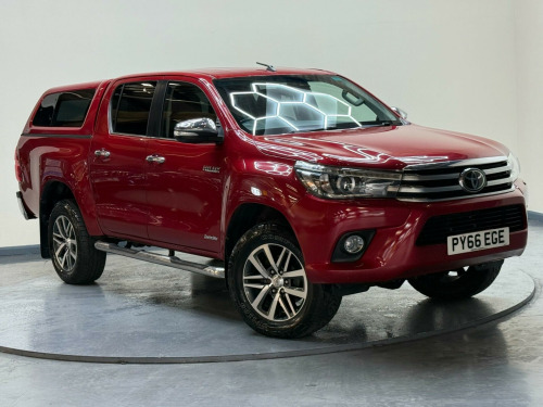Toyota Hi-Lux  2.4 D-4D Invincible 4WD Euro 6 4dr (TSS)