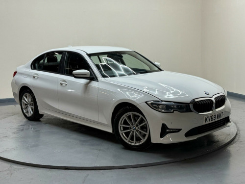 BMW 3 Series  2.0 318d SE Euro 6 (s/s) 4dr