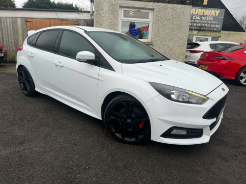 Ford Focus  2.0T EcoBoost ST-2 Euro 6 (s/s) 5dr