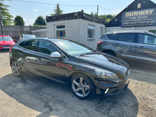 Volvo V40  1.6 D2 R-Design Nav Euro 5 (s/s) 5dr