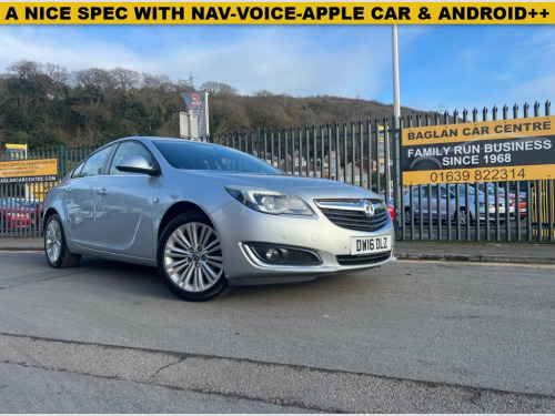 Vauxhall Insignia  1.4i Turbo Design Nav Hatchback 5dr Petrol Manual 