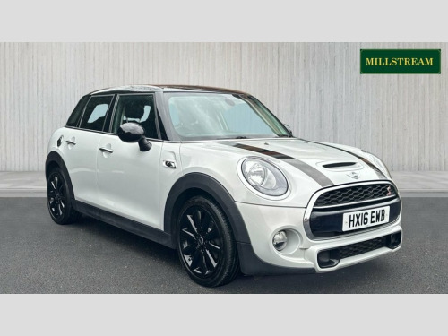 MINI Hatch  2.0 COOPER S 5d 189 BHP Two owners Chili Pack