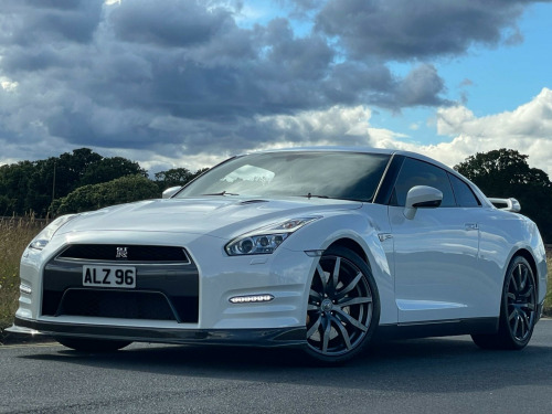 Nissan GT-R  3.8 V6 Premium Black Auto 4WD Euro 5 2dr