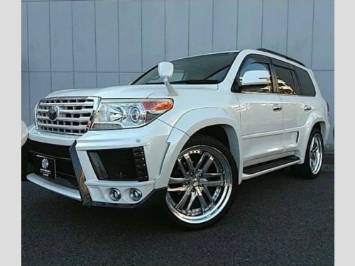 Toyota Land Cruiser  4.6 ZX 4WD WideBody [8 Seater]ULEZ Free