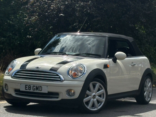 MINI Convertible  1.6 Cooper Auto Euro 4 2dr