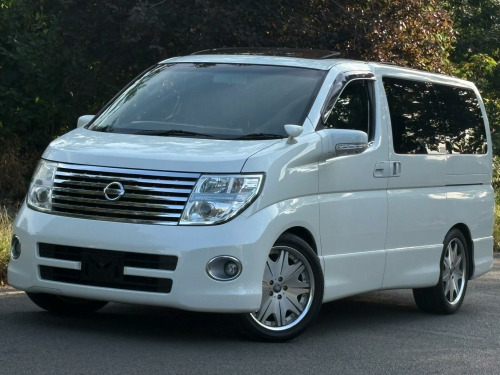 Nissan Elgrand  3.5 V6 Highway Star [8 Seat] ULEZ Free