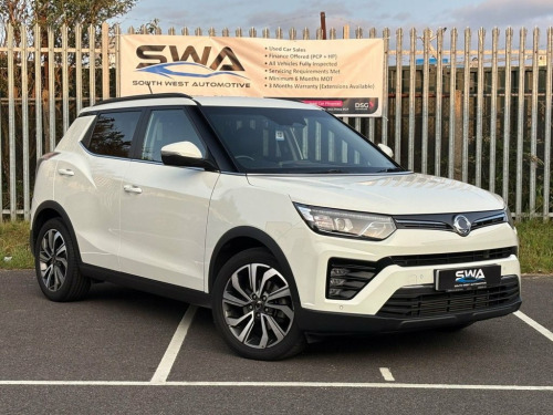 Ssangyong Tivoli  1.5P Ultimate Nav SUV 5dr Petrol Manual Euro 6 (s/
