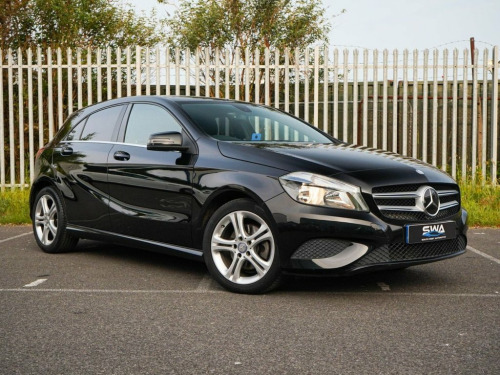 Mercedes-Benz A-Class A180 1.6 A180 Sport Edition Hatchback 5dr Petrol 7G-DCT