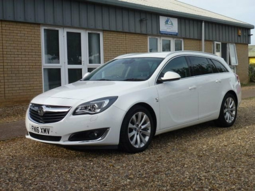 Vauxhall Insignia  2.0 CDTi Elite Nav Sports Tourer 5dr Diesel Manual