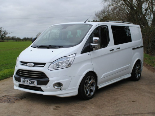 Ford Transit Custom  2.2 TDCi 290 Limited Combi Van 6dr Diesel Manual L