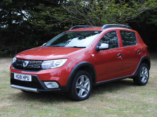 Dacia Sandero Stepway  0.9 TCe Laureate Hatchback 5dr Petrol Manual Euro 