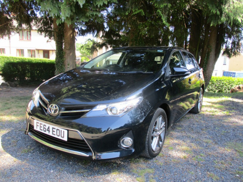 Toyota Auris  1.6 V-Matic Icon Plus Hatchback 5dr Petrol Manual Euro 5 (132 ps)