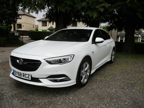 Vauxhall Insignia  2.0 Turbo D BlueInjection SRi VX Line Nav Grand Sport 5dr Diesel Manual Eur