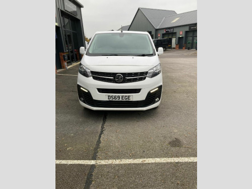 Vauxhall Vivaro  2900 1.5d 100PS Sportive H1 Van