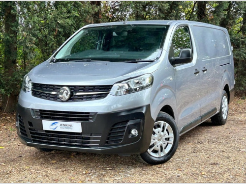 Vauxhall Vivaro  Dynamic 2900 L2 LWB 1.5 CDTi Euro 6 (100PS)