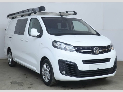 Vauxhall Vivaro  Elite 3100 L2 LWB Crew Van 2.0 CDTi Euro 6 (120PS)