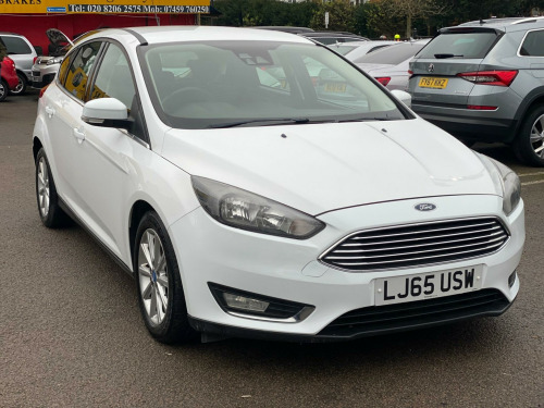 Ford Focus  1.0T EcoBoost Titanium Euro 6 (s/s) 5dr