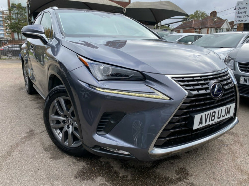 Lexus NX 300h  2.5 300h Luxury E-CVT 4WD Euro 6 (s/s) 5dr