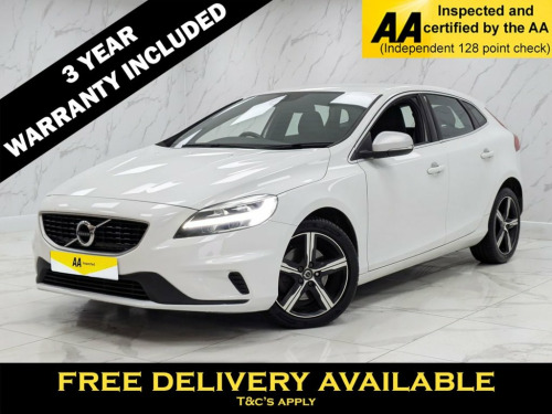 Volvo V40  2.0 T2 R-DESIGN NAV PLUS 5d 121 BHP 6SP HATCH 1 OW