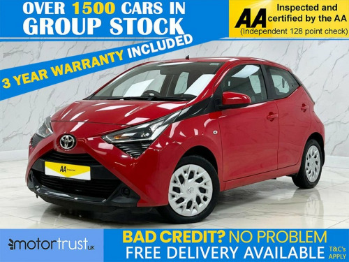 Toyota AYGO  1.0 VVT-i x-play Hatchback 5dr Petrol x-shift Euro 