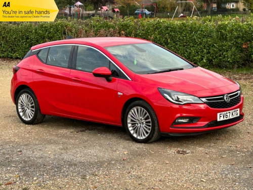 Vauxhall Astra  1.6 CDTi BiTurbo Elite Nav Hatchback 5dr Diesel Ma