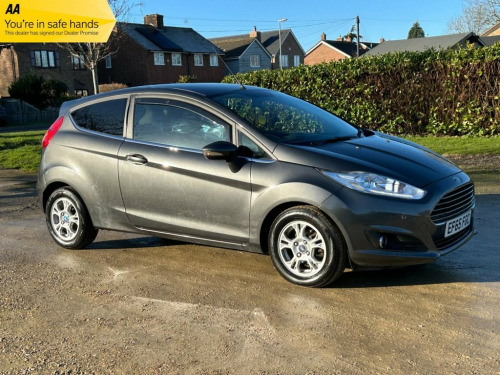 Ford Fiesta  1.5 TDCi ECOnetic Zetec Hatchback 3dr Diesel Manua