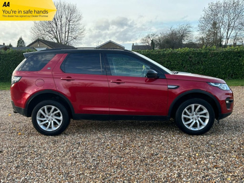 Land Rover Discovery Sport  2.0 TD4 SE Tech SUV 5dr Diesel Auto 4WD Euro 6 (s/