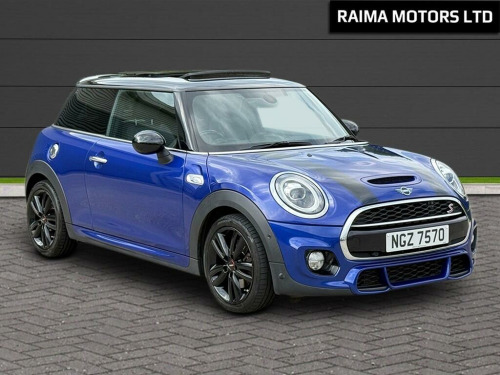 MINI Hatch  2.0 Cooper S Sport Steptronic Euro 6 (s/s) 3dr