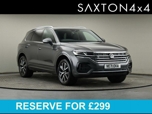 Volkswagen Touareg  3.0 TDI V6 R-Line Tiptronic 4Motion Euro 6 (s/s) 5dr