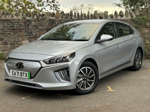 Hyundai IONIQ  38.3kWh Premium Hatchback 5dr Electric Auto (136 ps)