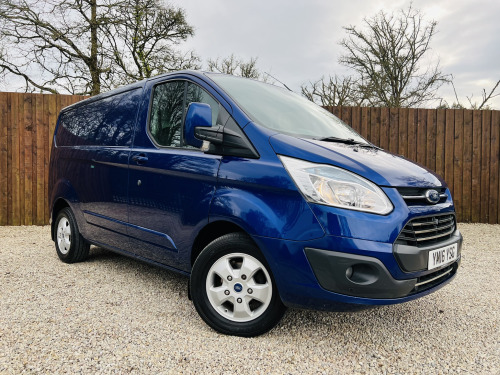 Ford Transit Custom  2.2 TDCi 125ps Low Roof Limited Van