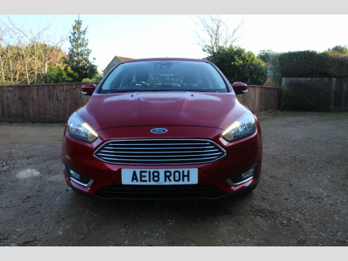 Ford Focus  1.0 EcoBoost 125 Titanium 5dr