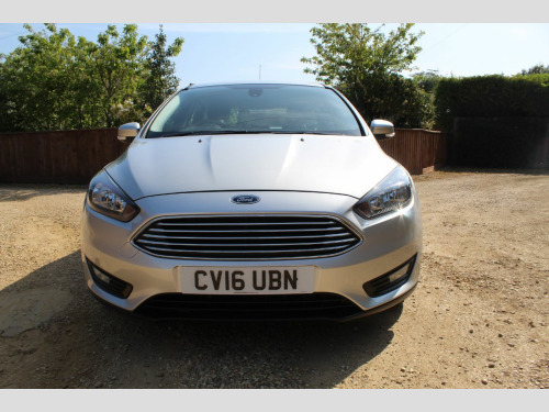 Ford Focus  1.5 TDCi 120 Zetec 5dr