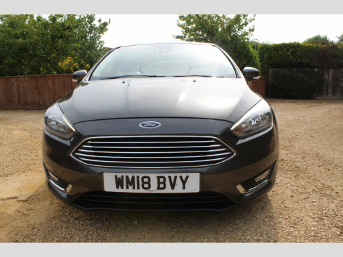 Ford Focus  1.0 EcoBoost 125 Titanium 5dr