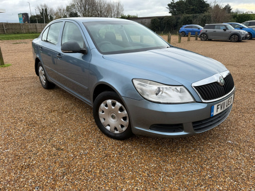 Skoda Octavia  S TDI CR DSG 5-Door