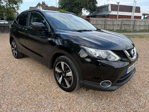 Nissan Qashqai  N-CONNECTA DCI XTRONIC 5-Door