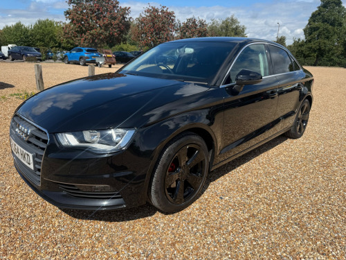 Audi A3 TFSI SPORT 4-Door