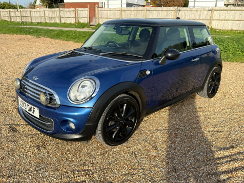 MINI Hatch  1.6 Cooper Hatchback 3dr Petrol Manual Euro 5 (s/s) (122 ps)