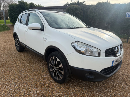 Nissan Qashqai  1.6 n-tec SUV 5dr Petrol Manual 2WD Euro 4 (115 ps)