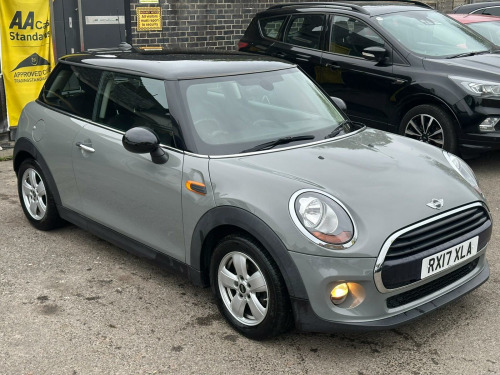 MINI Hatch  1.5 Cooper Auto Euro 6 (s/s) 3dr