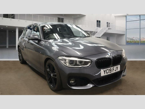 BMW 1 Series  1.5 118i GPF M Sport Shadow Edition Auto Euro 6 (s/s) 5dr