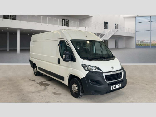 Peugeot Boxer  2.0 BlueHDi 335 Professional L3 H2 Euro 6 5dr