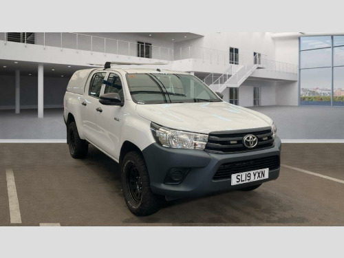 Toyota Hi-Lux  2.4 D-4D Active 4WD Euro 6 4dr (3.5t)
