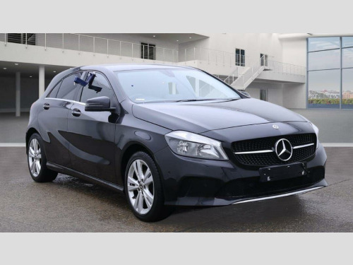 Mercedes-Benz A-Class  1.5 A180d Sport (Executive) 7G-DCT Euro 6 (s/s) 5dr