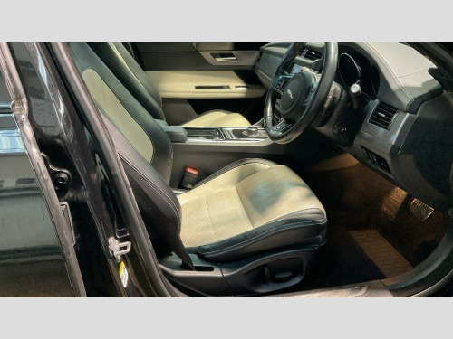 Jaguar XF  2.0d R-Sport Auto Euro 6 (s/s) 4dr 